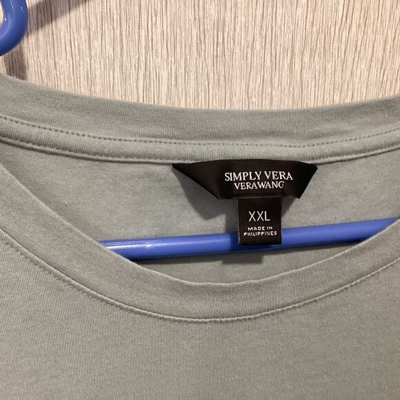 NWOT.  Simply Vera Vera Want Short Sleeve Lace Cuffed Tee in Robin’s Egg Blue - Picture 4 of 10